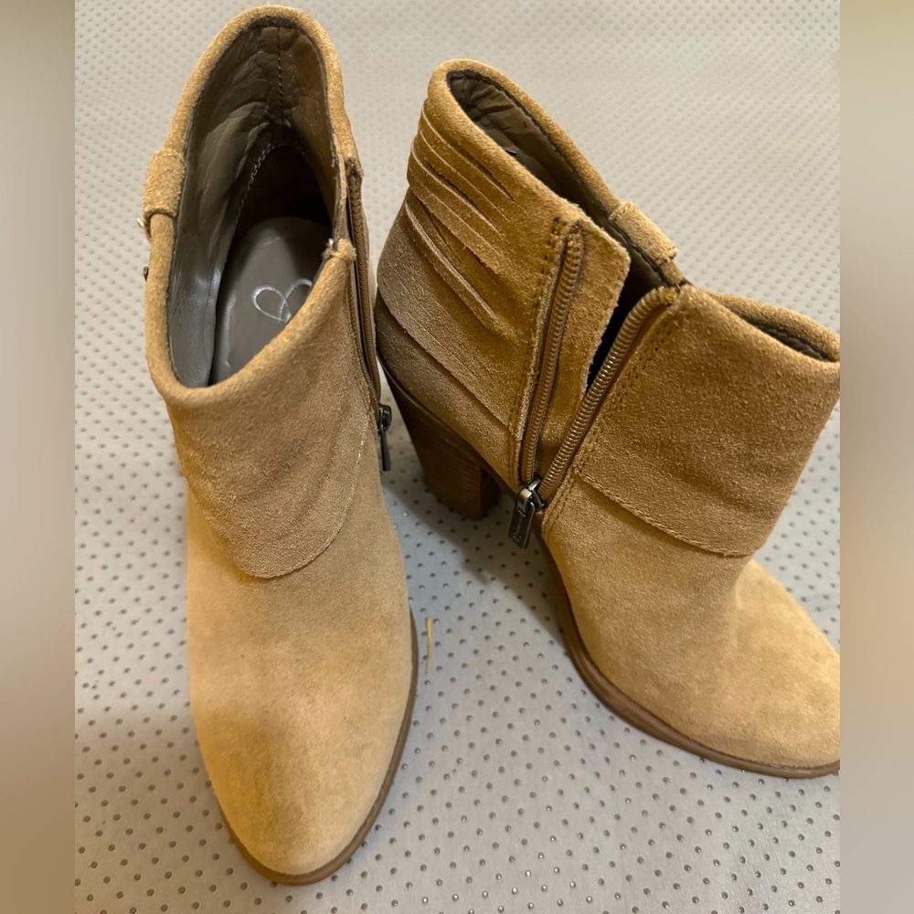 JESSICA SIMPSON Ankle Boots (Womens) Size 6